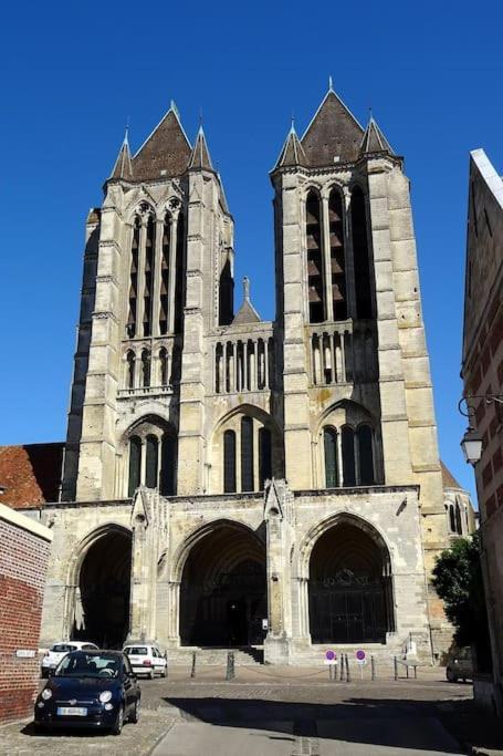 Appartement Coeur Centre Ville Noyon Exterior foto